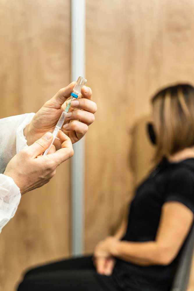 Vaccination,Healthcare,Concept,-,Hands,Of,Unknown,Doctor,Or,Medic